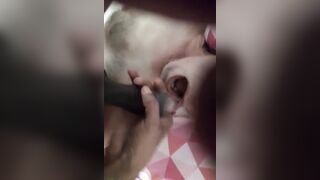 Bevo la sborra della mia trans