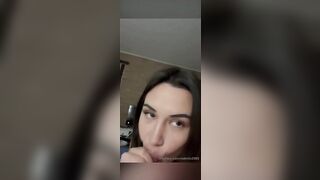 Viol4 mi sono abbronzata un pochetto mi vuoi sborrare tutta OF