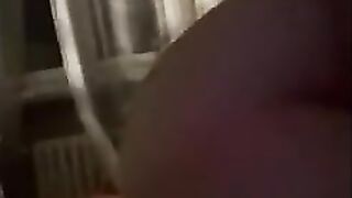 Sopra la sua verga dura che mi fa godere