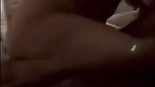 Sopra la sua verga dura che mi fa godere