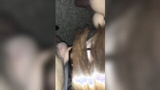 La mia ragazza me lo spompina per bene