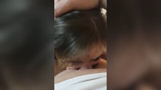 Presa a schiaffi succhia il cazzo Pompino sottomessa italiana