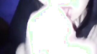 Elena mi fa un bel bocchino e ingoia