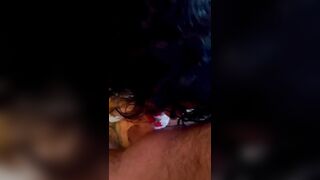 Succhio il suo cazzo in doccia e mi faccio trombare