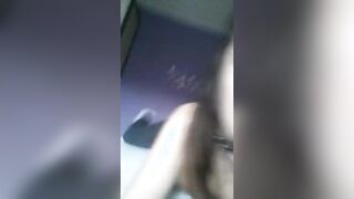 Mi faccio trombare da lui che dite?