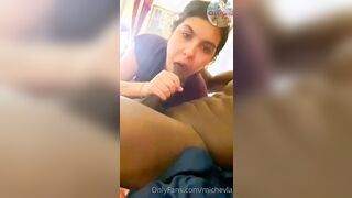 Teen mammellona succhia amico africano OF