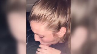 Bocchino fidanzata in macchina