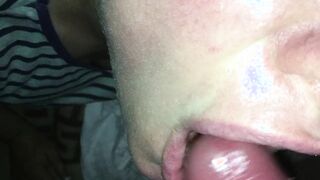 Sborrami in bocca grandissimo maiale