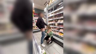 Shinr4 pompino e scopata al supermercato OF