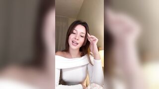 Che capezzolini duri