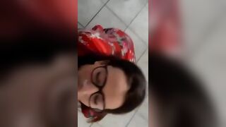 Puttana succhiami il cazzo che il cornuto può solo farsi le seghe