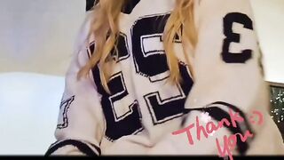 Noemi sexy tran italiana