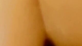 Mi scopi come una puttana col tuo cazzone sei proprio cattivo