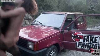 Turista porcella scopata da italiano tatuoato in auto