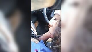 Bocchino in auto fidanzata amatoriale