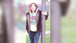 Dacci di mano con lo spruzzo quotidiano vivi lungo e vivi sano