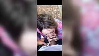 Biondina italiana succhia amico black OF