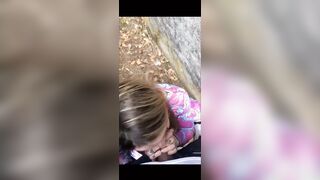 Biondina italiana succhia amico black OF