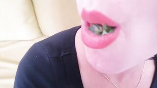 Il tuo cazzo la mia dolce fragola