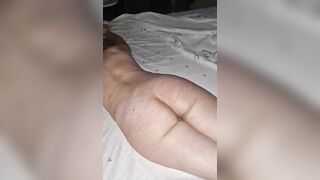 Moglie frustata sul culo