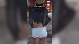 Una volta andavano di moda i led sotto la macchina oggi vanno di moda i led nel culo