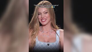 Taylor Mega - Ho una figa bellissima se vieni in camerino te la faccio vedere