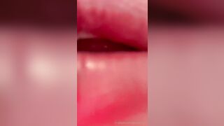 Elena fica col completino da studentessa troia