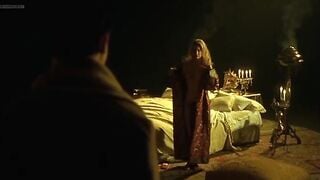 Valeria Marini nuda - Bunuel y la mesa del rey Salomon (2001)