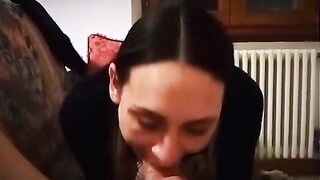 Dammi la sborra Pompa fidanzata italiana