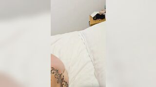 Pompino amatoriale moglie italiana rossa tatuata