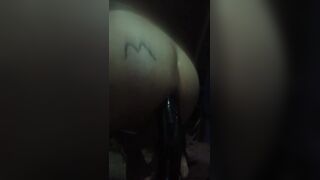 Mi rompo il culo amo tanto i cazzi enormi che mi scopano