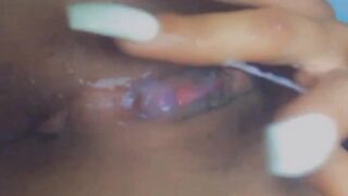 Ditalinoa due dita che orgasmo