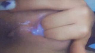 Ditalinoa due dita che orgasmo