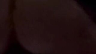 Lo senti bene dentro? Muoviti che ti faccio venire