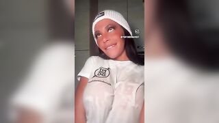 Maglietta bagnata tettone campane