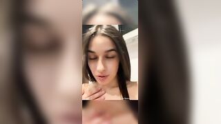 Il mio faccino angelico pieno di sborra