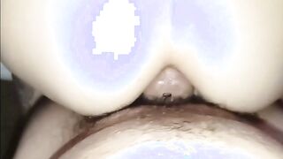 Fa male nel culo ma continua