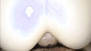 Fa male nel culo ma continua