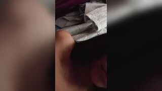 Si ho diciottanni e voglio farvi sborrare tutti