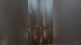 Vuoi il cazzo grosso maiala e poi nella fica non ti entra OF