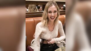 Chiara Ferragni rimane in reggiseno al ristorante