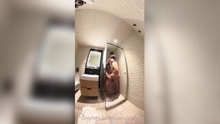 Federic4 scopata focosa in doccia OF