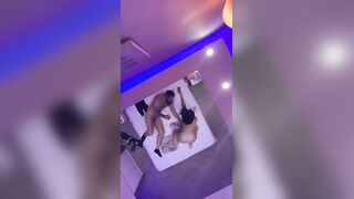 Quanto sei puttana che bella pucchiacca che tiene