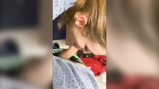 Sei un brutto stronzo,ti piace come pompo?