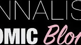 Seduce il corriere OF