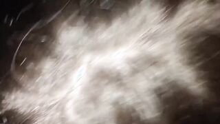 Posso succhiarti le palle? No sto per venire! Vienimi in bocca