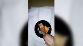 Il dolce è servito,goditelo troia