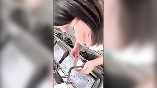 Al mio bar per bere un buon caffè e godervi le mie tettone