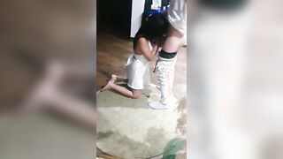 Outfit e bocchino ragazza italiana gnocca