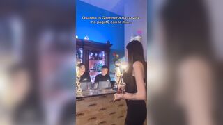 Quando in Gintoneria da Davide ho pagato con un paio di mutandine usate